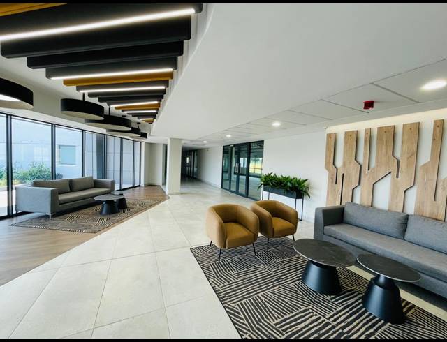 1,200M² OFFICE TO LET IN VORNA VALLEY